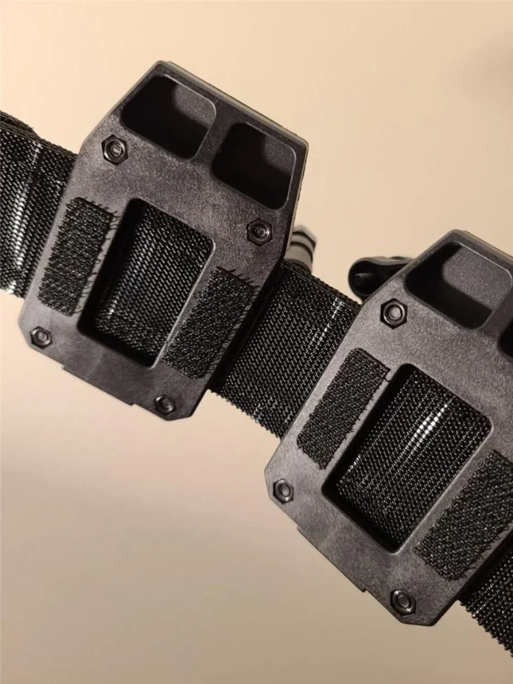 3-Gun Shooting Belt & 4 pcs Speed Pistol Mag Pouches